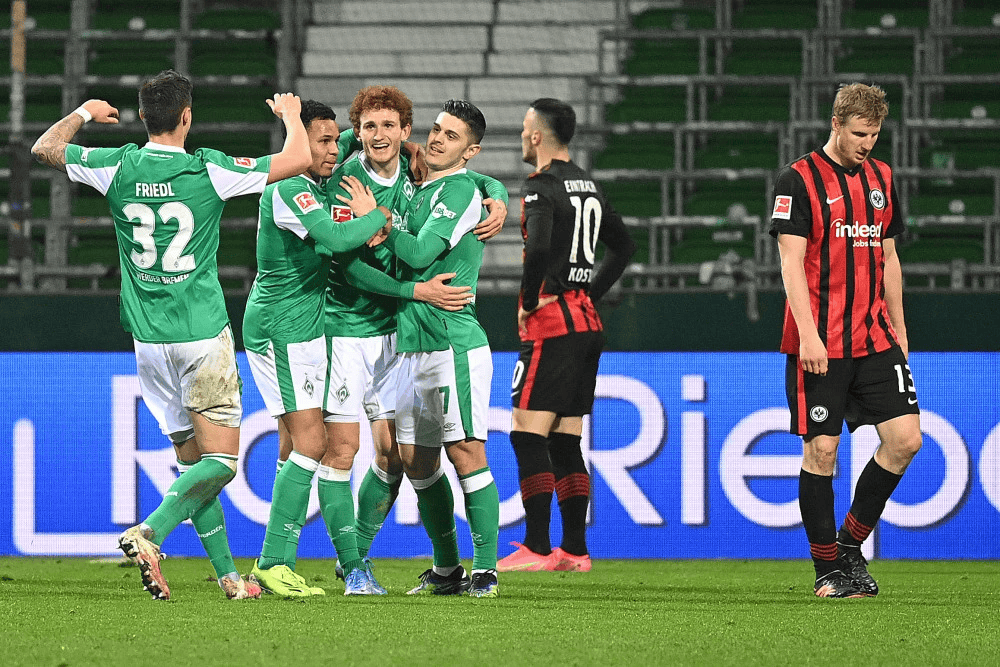 半岛体育全站-关于法兰克福球员联赛表现出色，荣登榜首的信息