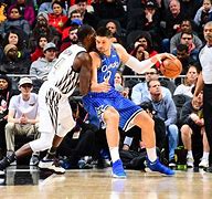 半岛体育官网平台-史温登主场战平稳住局面，取分劣势如何改变追赶之心的简单介绍